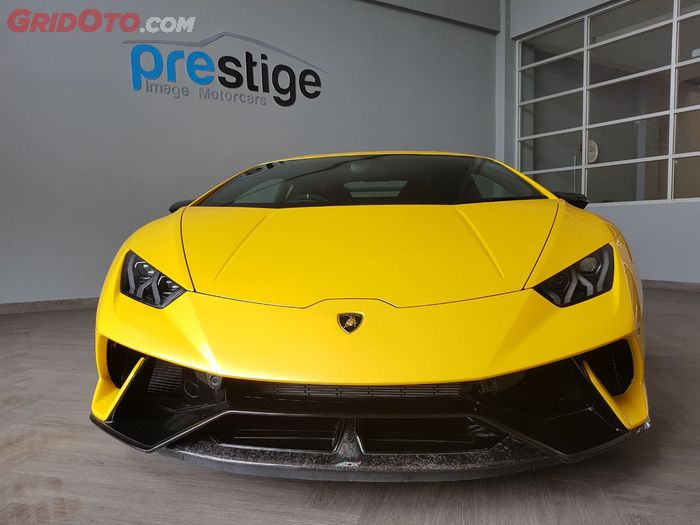 Sistem ALA yang terletak pada bagian bumper depan Lamborghini Huracan Performante