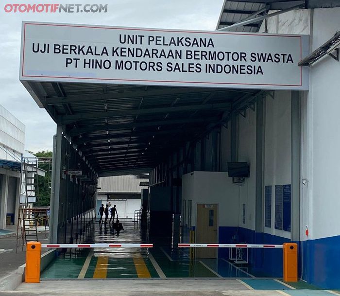 Hino buka fasilitas Uji KIR swasta pertama di Indonesia 