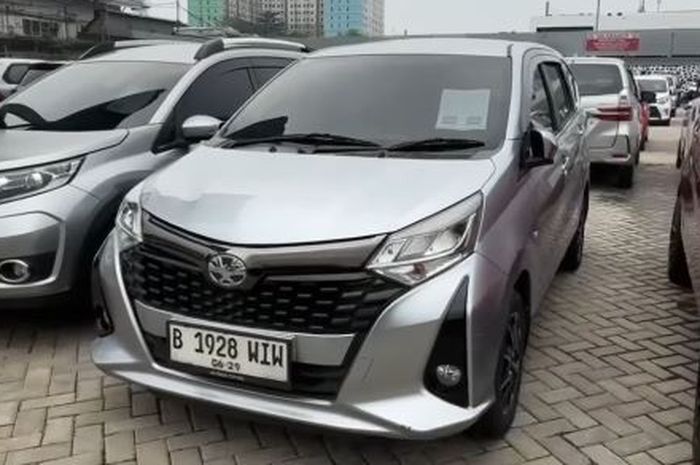 Pajak tahunan Toyota Calya R tahun 2023 seken.