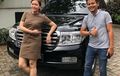 Maia Estianty Pose di Depan Toyota Land Cruiser Bikin Kepo, Baru Beli?