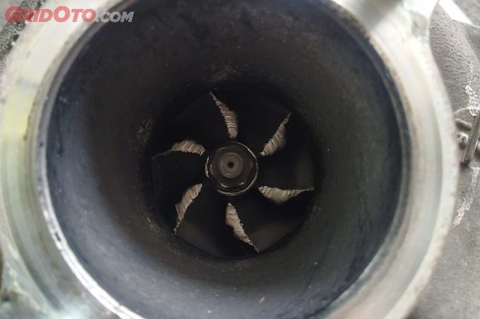 Kipas Turbo yang rusak