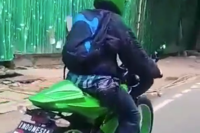 'Kawasaki Ninja Hybrid'