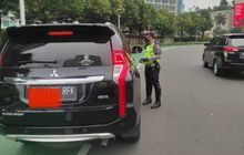 Polri Bakal Beresin, Emang Siapa Sih yang Boleh Pakai Pelat RF?
