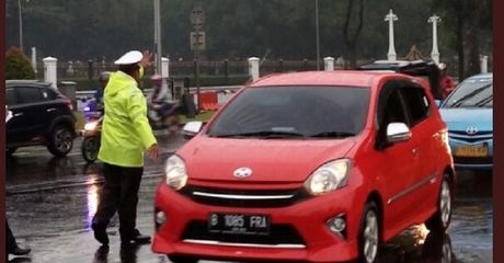 Kena Aturan Ganjil Genap? Sekalian Aja Ganti Pelat Nomor Cantik, Segini Biayanya