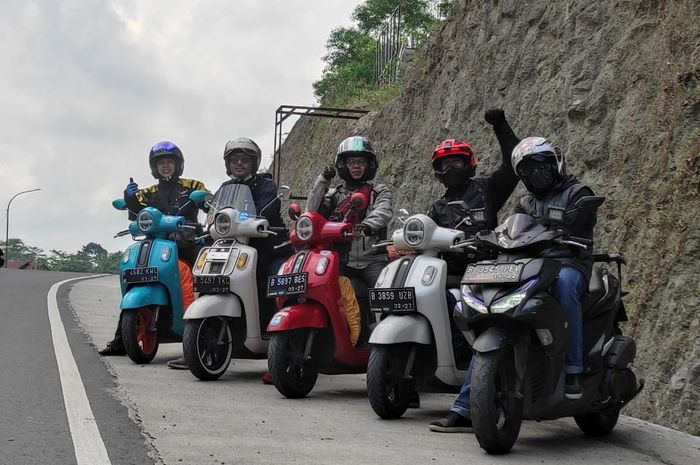 Yamaha Fazzio Owner Club Indonesia (FOCI) road to Yogyakarta