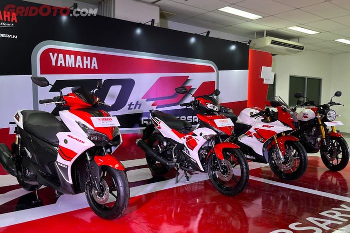 Line up motor dengan livery Yamaha 70th Anniversary