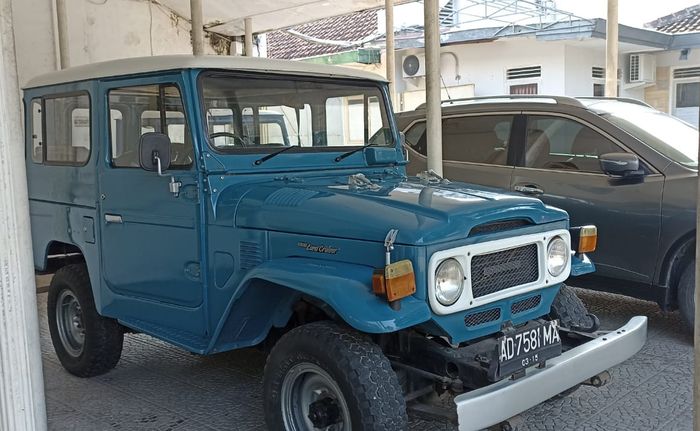 Toyota Land Cruiser F740R yang masih dalam kondisi baik akan dilelang oleh KPKNL Surakarta.