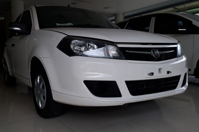 Proton Saga Vin 2013-2014 di Salah Satu Dealer Proton di Jakarta
