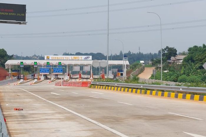Gerbang Tol Limo 1, salah satu akses menuju Tol Pamulang-Cinere-Raya Bogor.