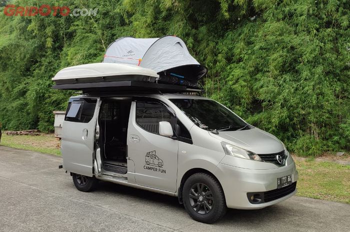 Ilustrasi. Nissan Evalia yang dimodifikasi campervan