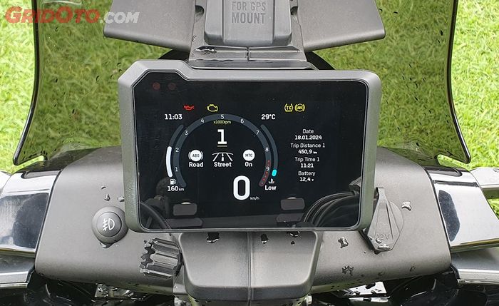 Husqvarna Norden 901 Panel instrumen digital TFT 5 inci