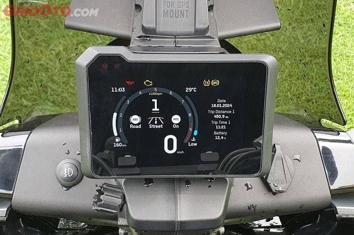 Husqvarna Norden 901 Panel instrumen digital TFT 5 inci