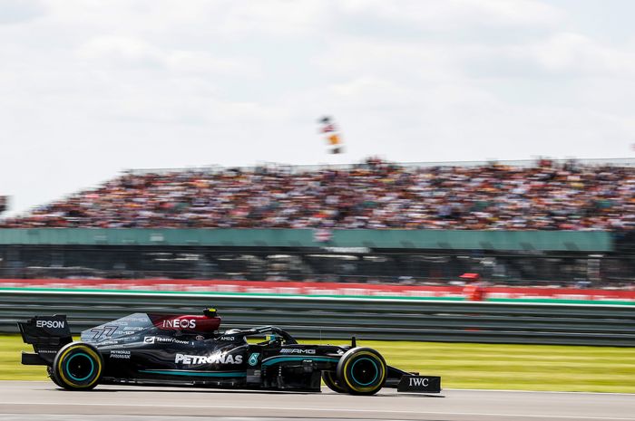 Lewis Hamilton start terdepan pada sprint qualifying F1 Inggris 2021