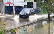 Simak, Begini Langkah Merawat Mobil Matik Bekas Setelah Menerjang Banjir