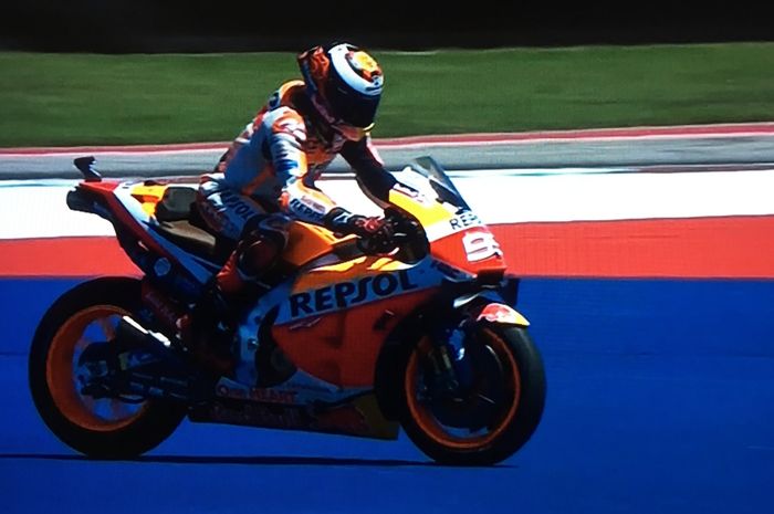 Mendadak mogok motor Jorge Lorenzo saat balap di MotoGP Amerika