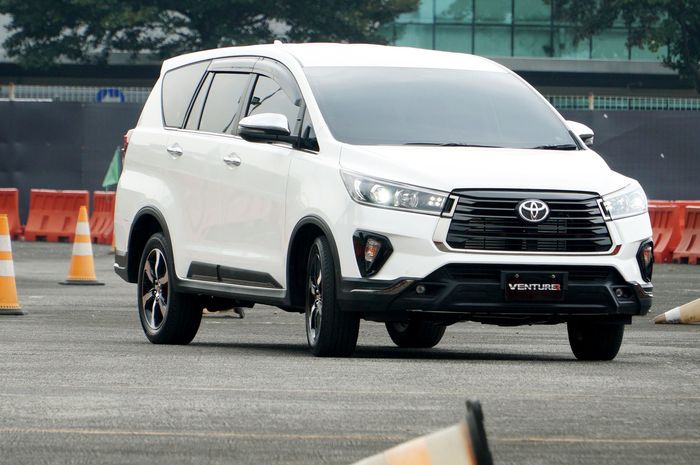 New Toyota Kijang Innova  2020 