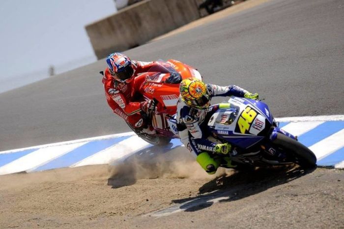 Casey Stoner ungkap kebusukan Valentino Rossi