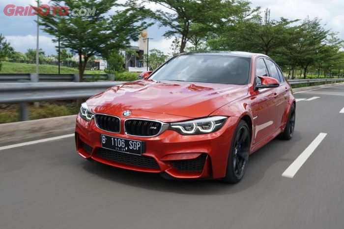 BMW M3 bisa reflash ECU