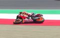 Menegangkan Video Detik-Detik Marc Marquez Terperosok Setelah Salip Valentino Rossi
