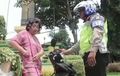 Tak berkutik, Wanita Pelakor Luluh Setelah Polisi Bongkar Kesalahannya