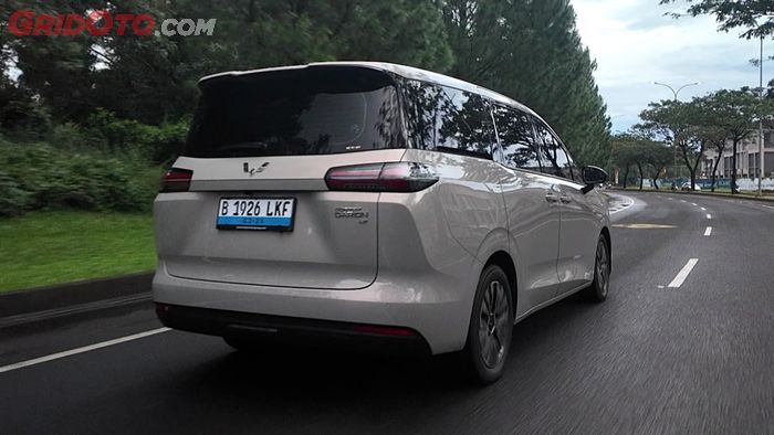 Wuling Darion EV,  MPV listrik dengan jarak tempuh jauh