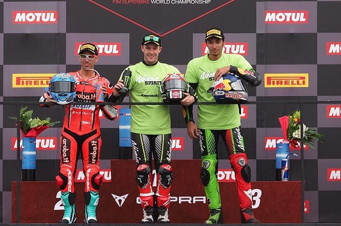 Jonathan Rea menang race 1 World Superbike 2018 di Argentina