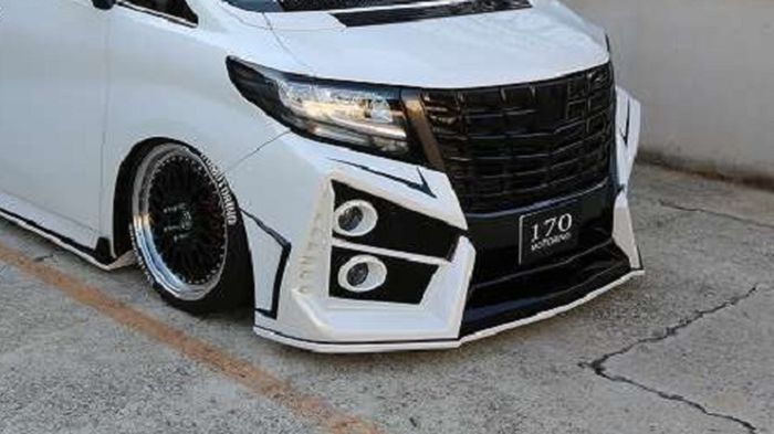 Toyota Alphard pakai body kit agresif