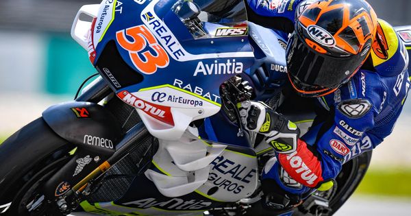 Terungkap Ini Dia Pengganti Karel Abraham Untuk Nhk Muncul Di Tes Motogp Malaysia Gridoto Com