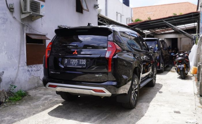 Bumper belakang Pajero Sport 2021 sebelum upgrade