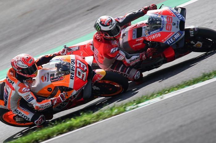 Duel Jorge lorenzo dengan Marc Marquez