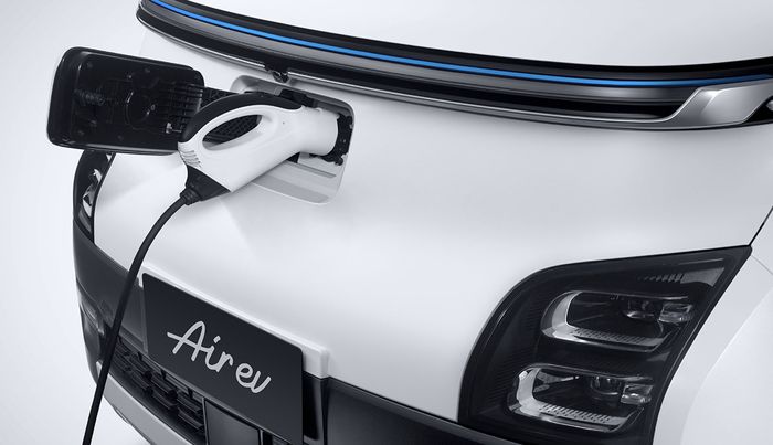 Soket Charger Mobil Listrik Wuling Air ev