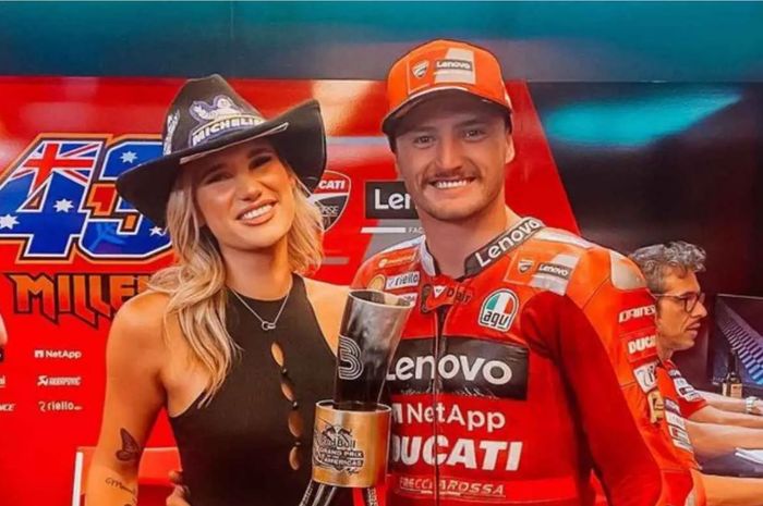 Jack Miller dan tunangannya, Ruby Mau