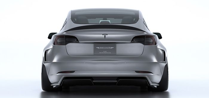 Tampilan belakang modifikasi Tesla Model 3 garapan Artisan Spirits