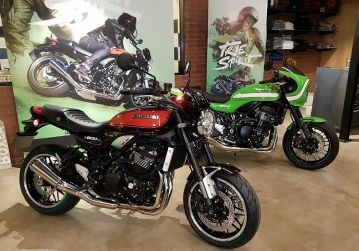 Kawasaki Z900RS dan Z900RS Cafe