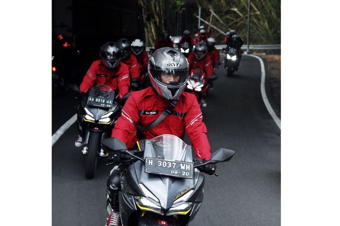 Ilustrasi berkendara jarak jauh