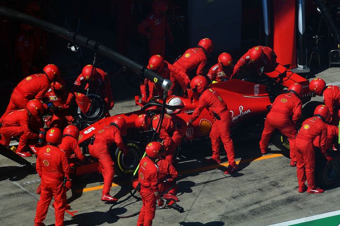 Tim Ferrari yang menurunkan mobil Ferrari SF1000 yang dipakai pada tes pramusim, kalah cepat di F1 Austria
