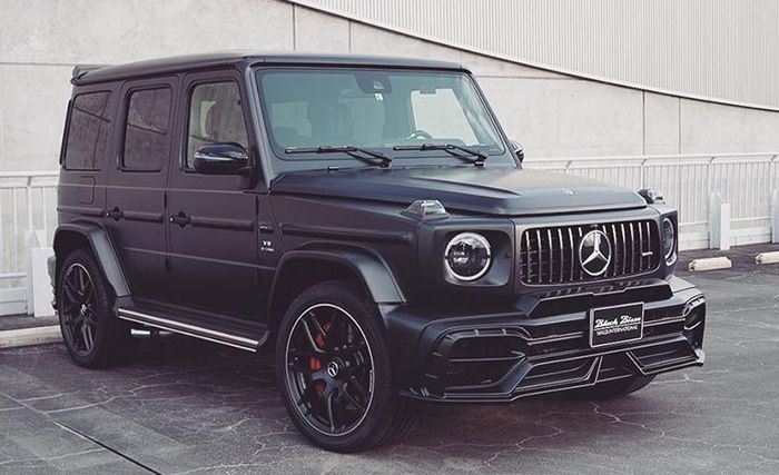 Tetap menawarkan konsep widebody