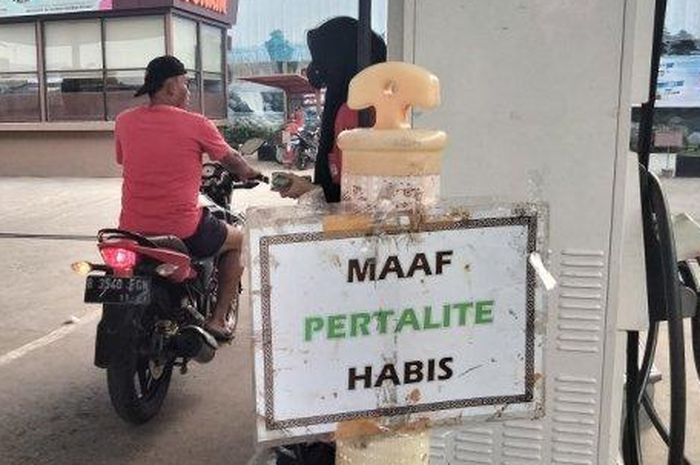 Kelangkaan BBM bersubsidi jenis Pertalite semakin parah di Kabupaten Bogor.