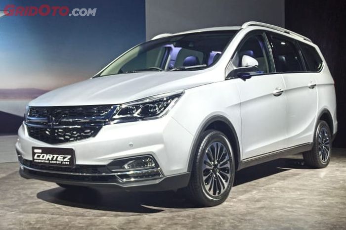 Wuling New Cortez EX