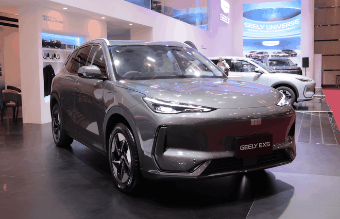Geely EX5