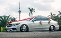 Video Bedah Luar Dalam Mercedes-Benz E250 Kandas Jadi Wedding Car Gaul