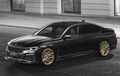 BMW M760Li Dari Polandia Dimodif Mewah Usung Tema Hitam dan Emas 