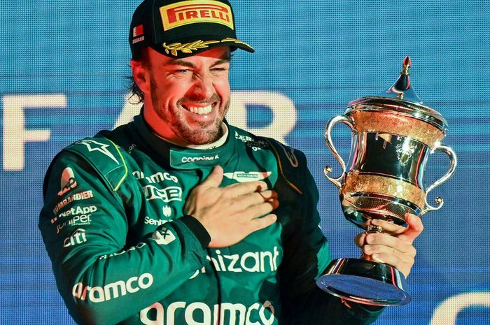 Pembalap tim Aston Martin, Fernando Alonso naik podium tiga F1 Bahrain 2023 sudah diramalkan oleh Red Bull