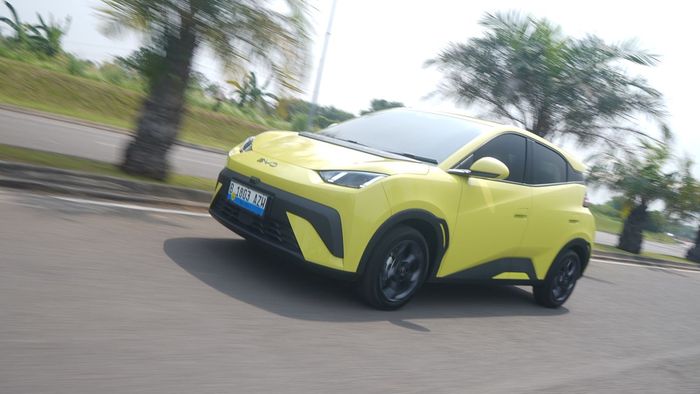 BYD Atto 1 punya karakter lincah dan nyaman