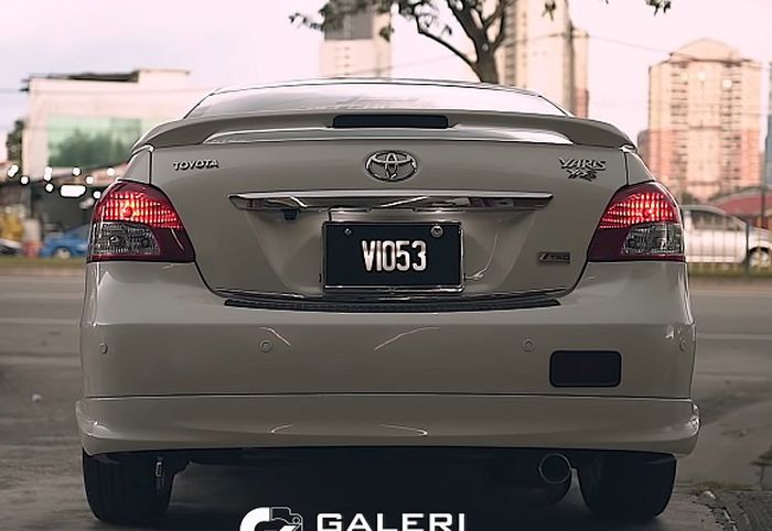 Tampilan belakang modifikasi Toyota Vios pasang part milik Belta JDM