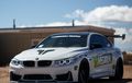 BMW M4 Ekspos Aura Balap, Paras Agresif, Sayap Belakang Mengepak