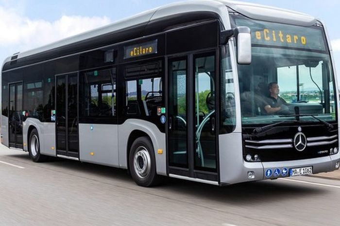 Ilustrasi. Bus listrik Mercedes-Benz e-Citaro