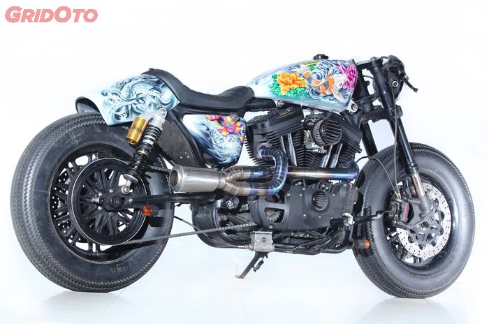 Harley Davidson Sportster Berkonsep Cafe Racer