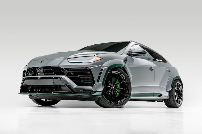 Modifikasi Lamborghini Urus milik influencer Harrison Woodruff