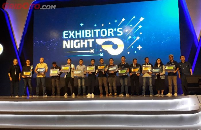 Para pemenang favorite booth GIIAS 2018